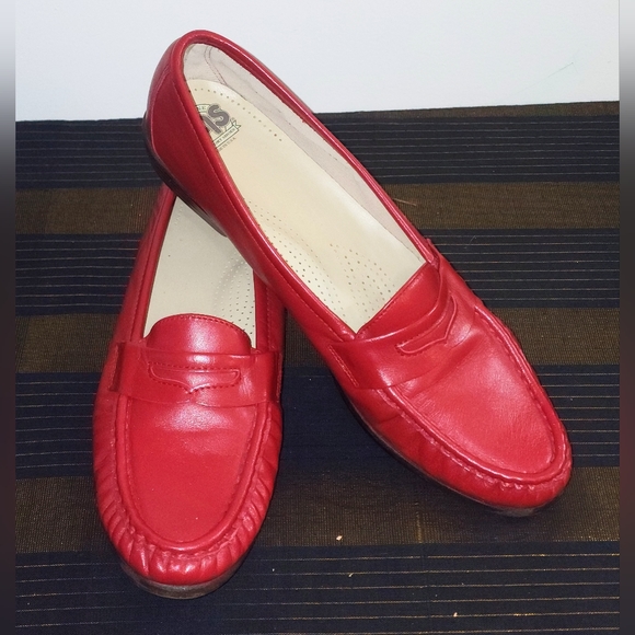 SAS TRIPAD Comfort Genuine SAS Comfort Shoe Made in the USA size 10 Red Loafers - Picture 8 of 14